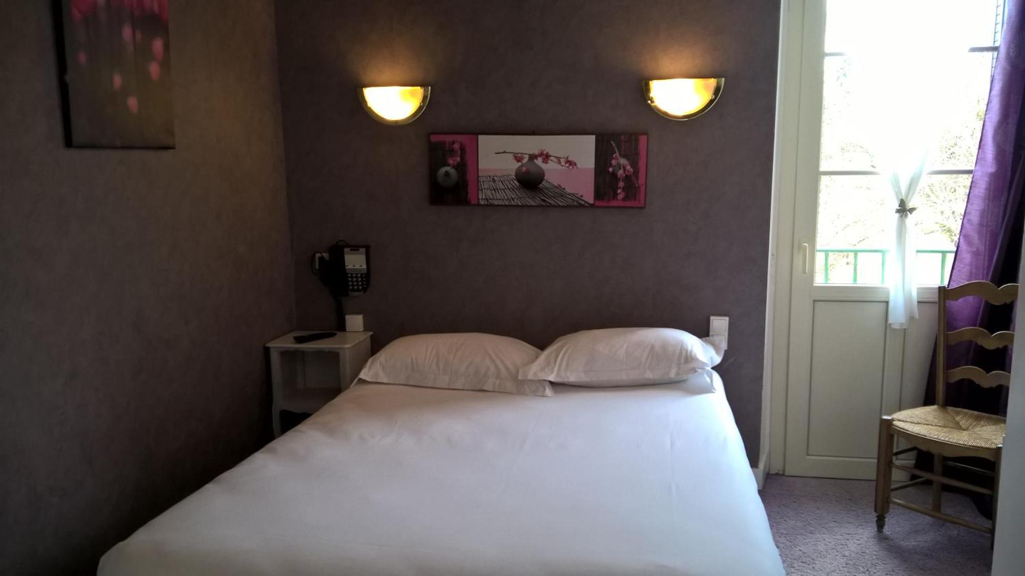 Hotel Restaurant Le Moulin De La Renne Adults Only Proche Zoo De Beauval Thesee Exterior photo